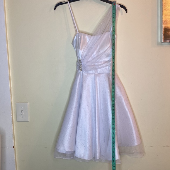 Size medium - Picture 4 of 4